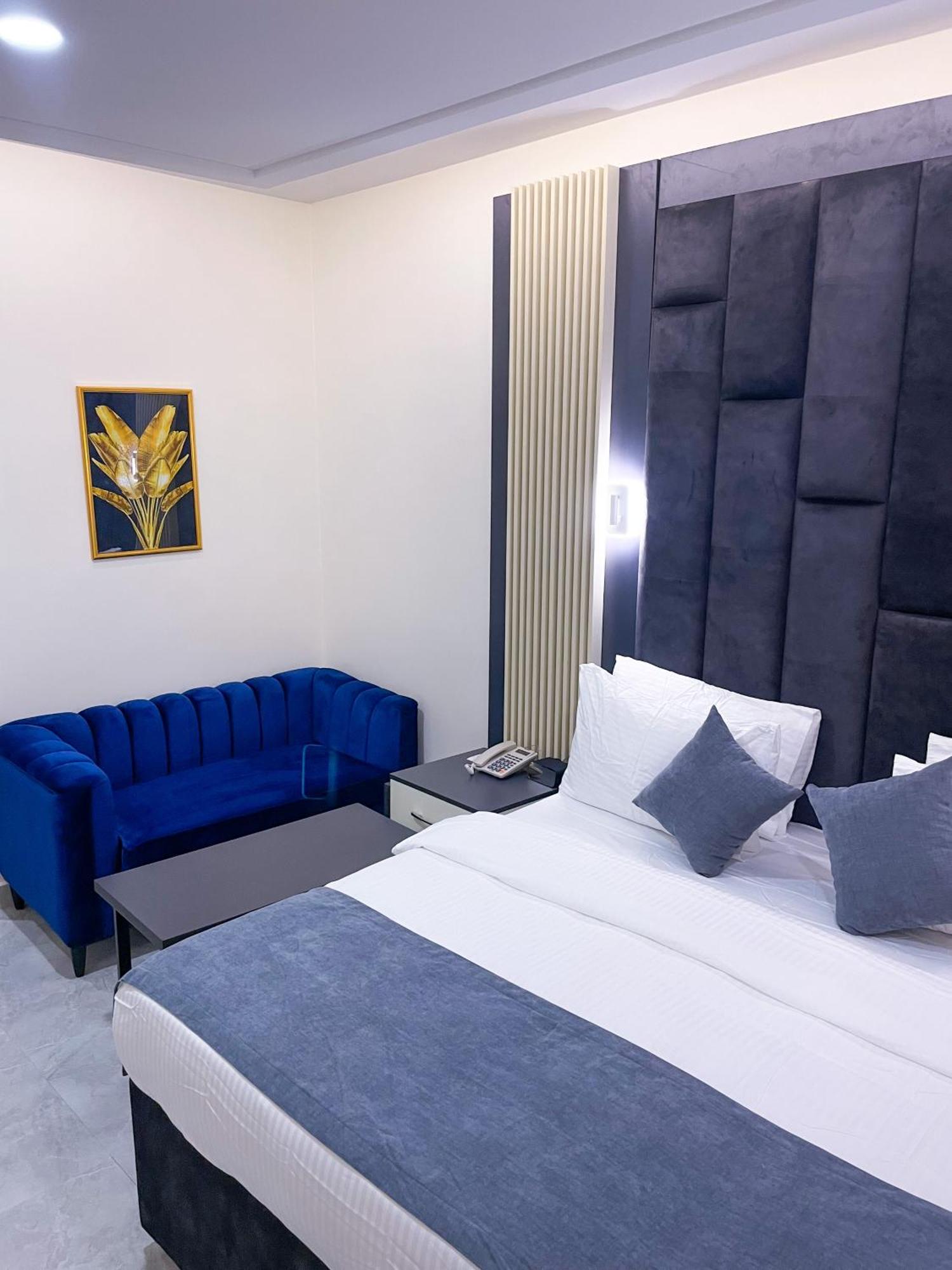 The Mayrock Hotel Abuja Dış mekan fotoğraf